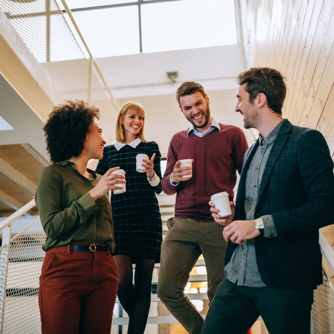 Group,Of,Coworkers,Having,A,Coffee,Break